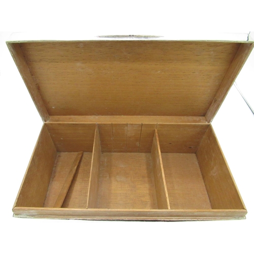 1062 - Large Geo.V hallmarked silver cedar lined rectangular table cigarette box, lid engraved 'Presented t... 