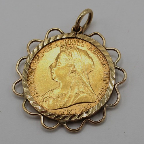 1092 - Victorian full gold sovereign 1898, loose mounted in hallmarked 9ct gold pendant, gross 9.8g