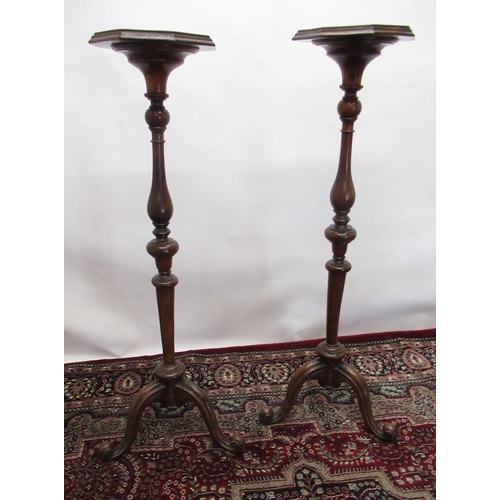 1315 - Pair of Queen Anne style walnut tripod torchères, circular tops on knopped baluster columns, H107cm ... 