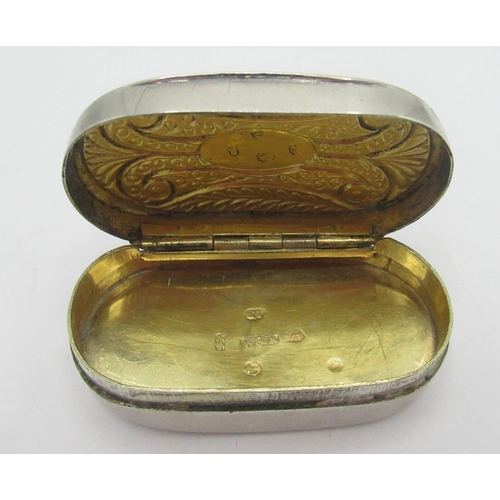 1071 - Geo.III hallmarked silver rounded rectangular snuff box, hinged cover with inset scroll decoration a... 