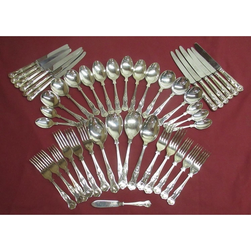 1078 - Canteen of EPNS Kings pattern cutlery for six covers with additional serving spoons etc, 44pcs