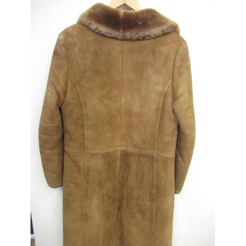 214 - Ladies 3/4 length sheepskin jacket with fur lined collar and lining