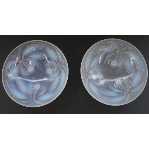 851 - c.1930's Arrers French Opalescent glass shallow bowl in relief moulded with hazelnut and leaf patter... 