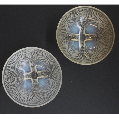 857 - Pair of c.1930's R. Lalique opalescent small glass bowls in the Coquille pattern, W13cm