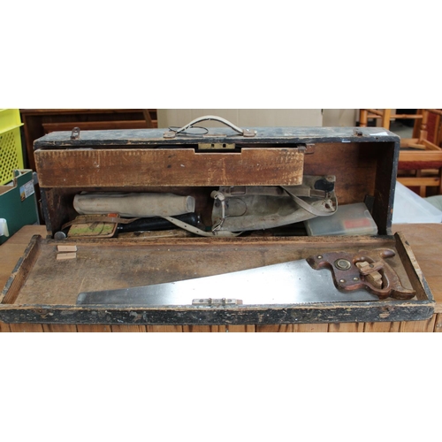 1213 - Joiner's traveling tool box with contents including saws, hammers, drill bits, etc