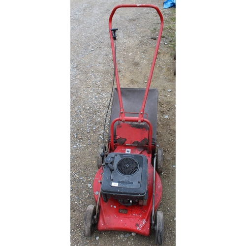 1217 - Briggs and Stratton Countax lawnmower