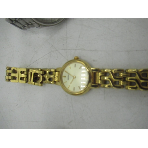 68 - Seiko 50m quartz wristwatch with date, gold plated case on matching bracelet, movement ref. 7N32, ca... 