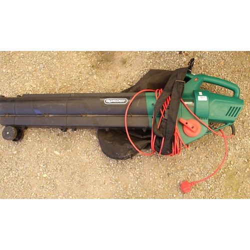 1234 - Qualcast electric leaf blower/sucker