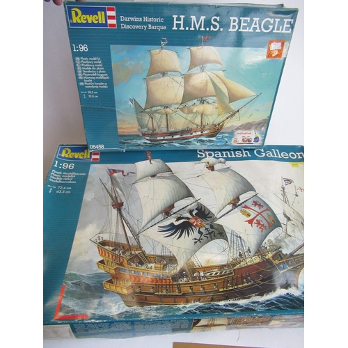 653 - Two boxed, complete and unstarted 1/96 Revell ship model kits, HMS Beagle (05458) and Spanish Galleo... 