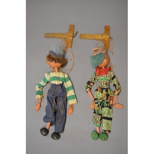 941 - Two Vintage Pelham puppets, unboxed
