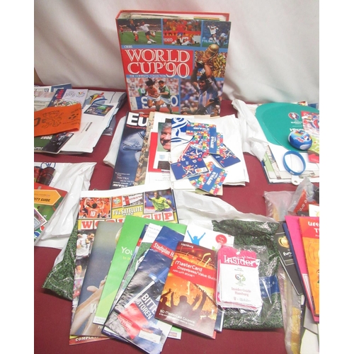 993 - Collection of pamphlets, memorabilia and guides relating to the Euros 1996, 2000,2004 and 2016, FIFA... 