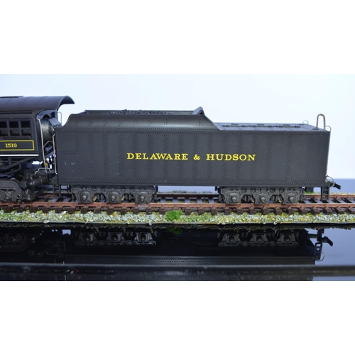 703 - An HO gauge Rivarossi 4-6-6-4 Delaware And Hudson NS1519 