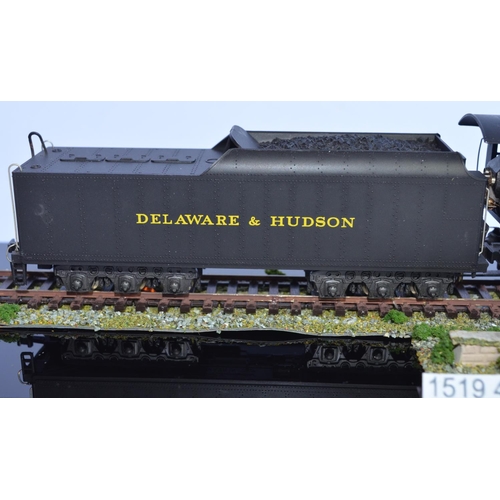 703 - An HO gauge Rivarossi 4-6-6-4 Delaware And Hudson NS1519 