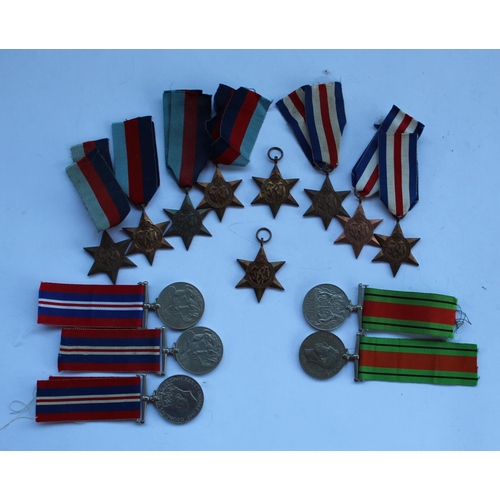 42 - Collection of medals incl 1939-1945 Star, Burma Star, 1939-1945 War medal etc