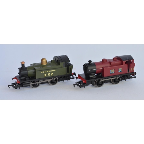 712 - 2 boxed Hornby OO gauge tank engines:
R3069 Midland 0-4-0 Hornby Collectors Club Loco 2011. Model mi... 