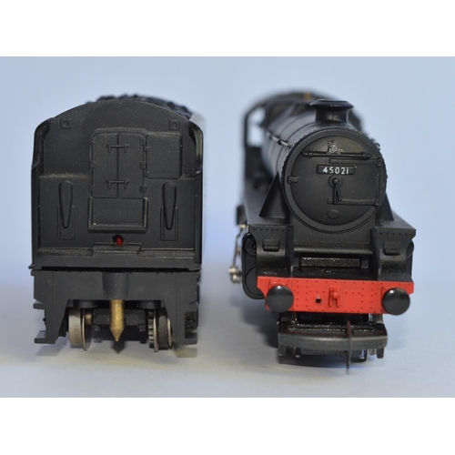 724 - A boxed Hornby R068 BR Class 5 4-6-0 locomotive with instructions.