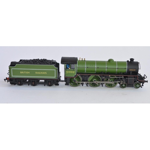 734 - 3 OO gauge electric train models:
Hornby Class 8P Coronation 4-6-2 model repainted in matt black liv... 