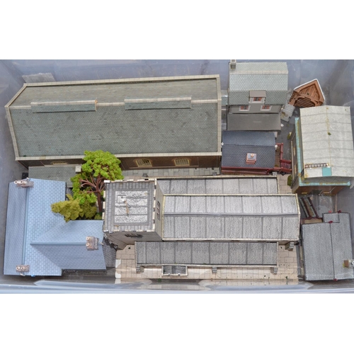 784 - Large collection of OO gauge railway buildings, mostly card and built to an excellent standard, some... 