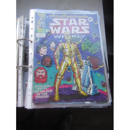 992 - Folder of Star Wars Weekly comics(39)