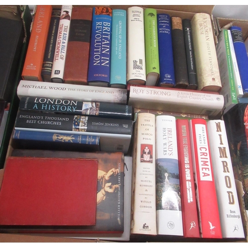 1122 - Collection of fiction, non-fiction, history, architecture and other books in 3 boxes