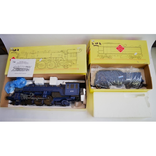 660 - An Aristo 1/29 G-gauge blue Pacific 4-6-2 steam loco (ART-21400-01 with plastic running gear) with t... 