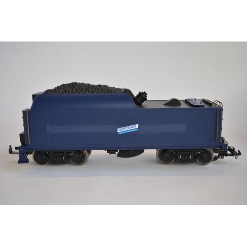 660 - An Aristo 1/29 G-gauge blue Pacific 4-6-2 steam loco (ART-21400-01 with plastic running gear) with t... 