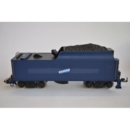 660 - An Aristo 1/29 G-gauge blue Pacific 4-6-2 steam loco (ART-21400-01 with plastic running gear) with t... 