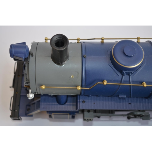 660 - An Aristo 1/29 G-gauge blue Pacific 4-6-2 steam loco (ART-21400-01 with plastic running gear) with t... 