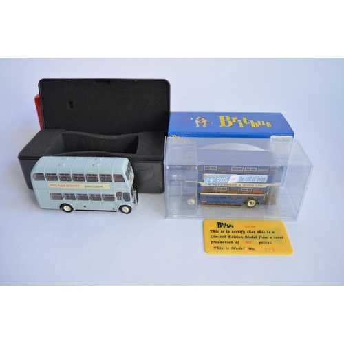 896 - 8 1/76 OO guage (perfect for your layouts/dioramas etc) Britbus die-cast model buses, all boxed. Mos... 