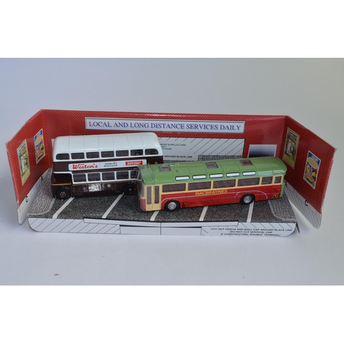 899 - 10 boxed/cased 1/76 die-cast Scottish themed bus models, Corgi, Exclusive First Editions etc includi... 