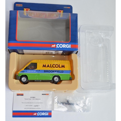 913 - Corgi 1/50 truck model CC13505, Volvo FM Aggregate Tipper, W.H.Malcolm. Limited edition, 2411/3200.
... 