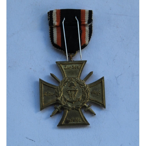 100 - German 1914-1918 WWI Marine Corps (Flanders) Cross medal