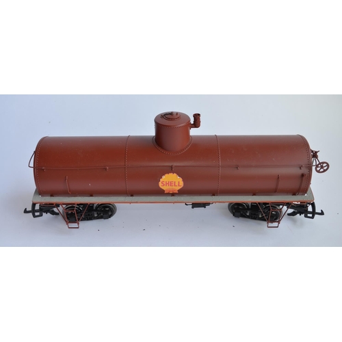 682 - 2 boxed Bachmann G gauge box cars and an oil wagon:
Item No 93324, please note original model markin... 