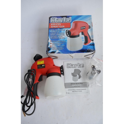 688 - A Clarke CD1 1 inch petrol driven water pump with instructions and a Clarke airless spraygun (looks ... 