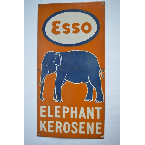 959 - An enamelled steel plate Esso Elephant Kerosine advertising sign.
H61.1xW30.6cm