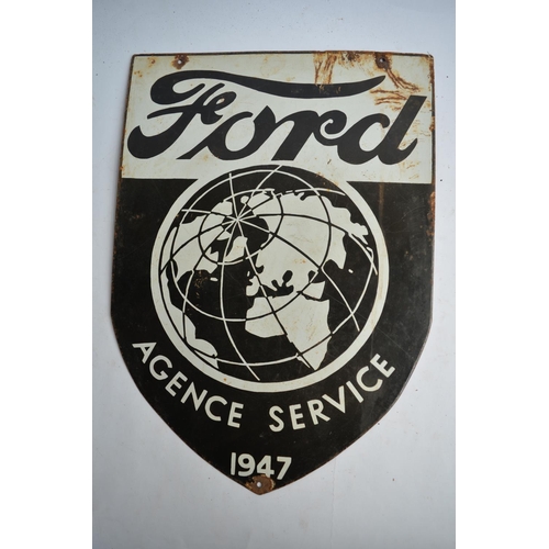 962 - An enamelled steel plate Ford Agence Service 1947 advertising sign.
H53.6xW38cm