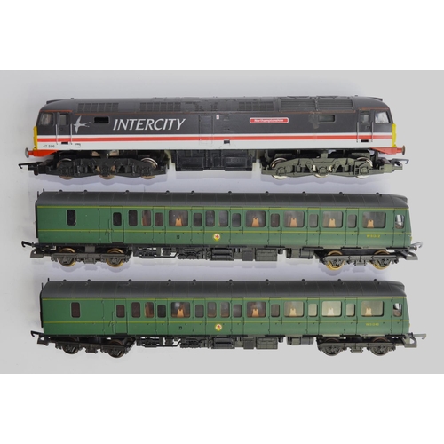 756 - A Hornby R587 OO guage Intercity Class 47 47586 Diesel loco 