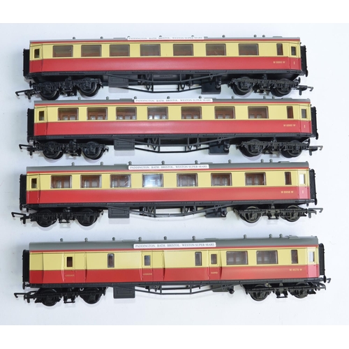 760 - 4 Hornby OO Red Cream coaches 'Paddington, Bath, Bristol, Weston-Super-Mare'. No boxes.