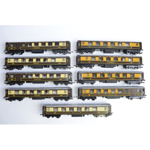 763 - 9 OO gauge Pullman coaches (6 Hornby, 3 no makers marks).