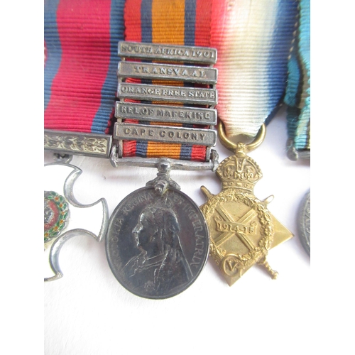 82 - Collection of miniature medals incl. Victory medal, distinguished service, Queens South Africa medal... 