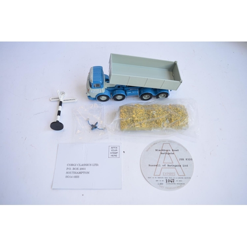 908 - 2 Corgi 1/50 Scottish limited edition truck sets:
CC11505, J A Smith Of Maddiston ltd 8 wheel sheete... 