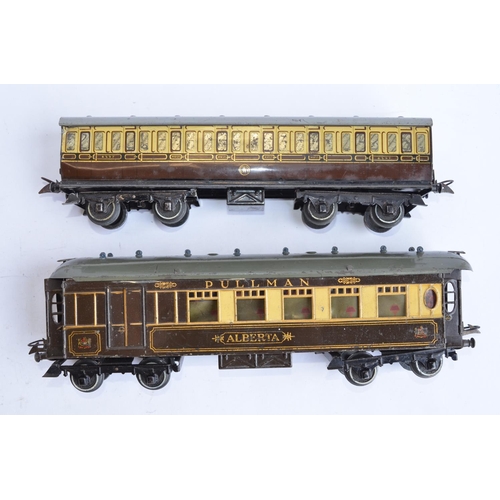 698 - 2 pre-war Meccano Hornby Series O gauge bogie railway coaches. A GWR 6597 First Class carriage (with... 