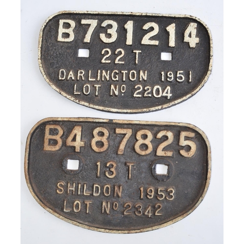 797 - 2 cast iron wagon plates, Darlington 1951 and Shildon 1953 (both approx 28cm across), a vintage GWR ... 