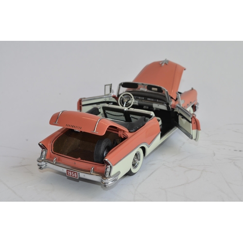 858A - A boxed 1/24 Danbury Mint 1956 Buick Roadmaster Convertible, limited edition (no numbers given) with... 