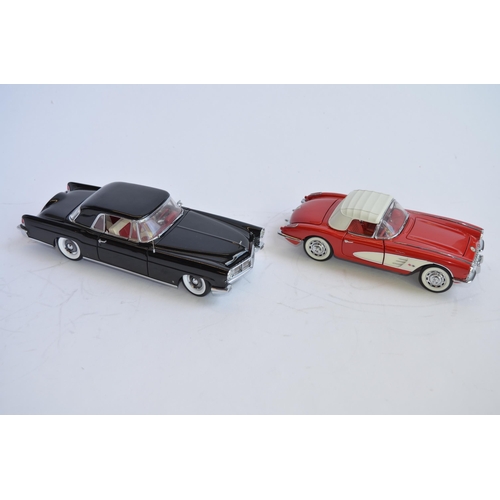 868 - 3 1/24 diecast car models:
A boxed Franklin Mint 1959 Corvette, good overall condition, hood loose (... 