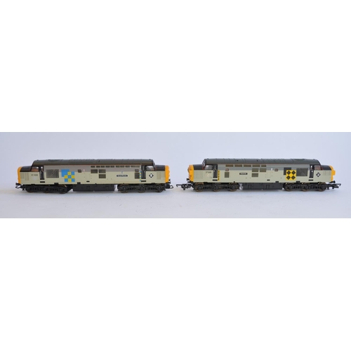 746 - 2 OO gauge Lima Class 37 diesel locomotives. 
37049 