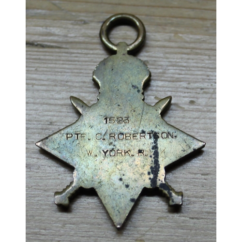 93 - 1914 - 1915 Star awarded to 1523 Pte. C.  Robertson, W York. R, with training progress report sheet,... 