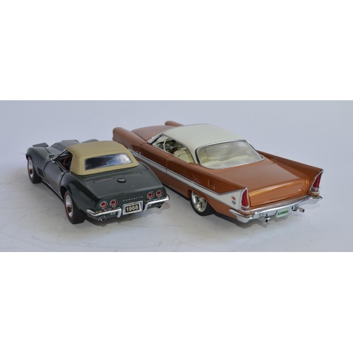 877 - 2 1/24 Danbury Mint diecast car models:
A boxed 1957 Chrysler 300C Custom. Model in excellent extern... 