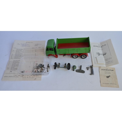 883 - A vintage Shackelton Foden FG6 model, with box, full instructions, parts list etc. Model will need a... 