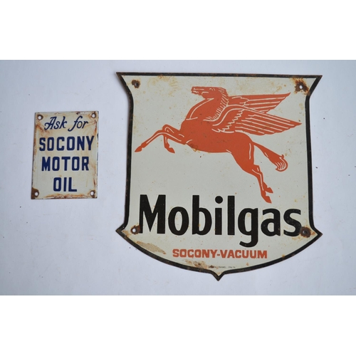 948 - Mobilgas Socony Vacuum and Ask For Socony Oil enamelled steel plate signs.
Large sign H35xW34.5cm
